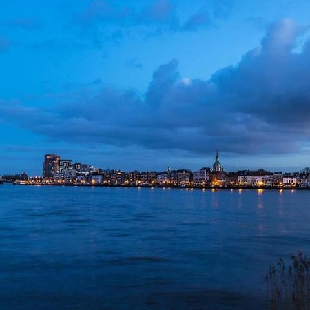Studio Aan De Maas Lägenhet Zwijndrecht Exteriör bild