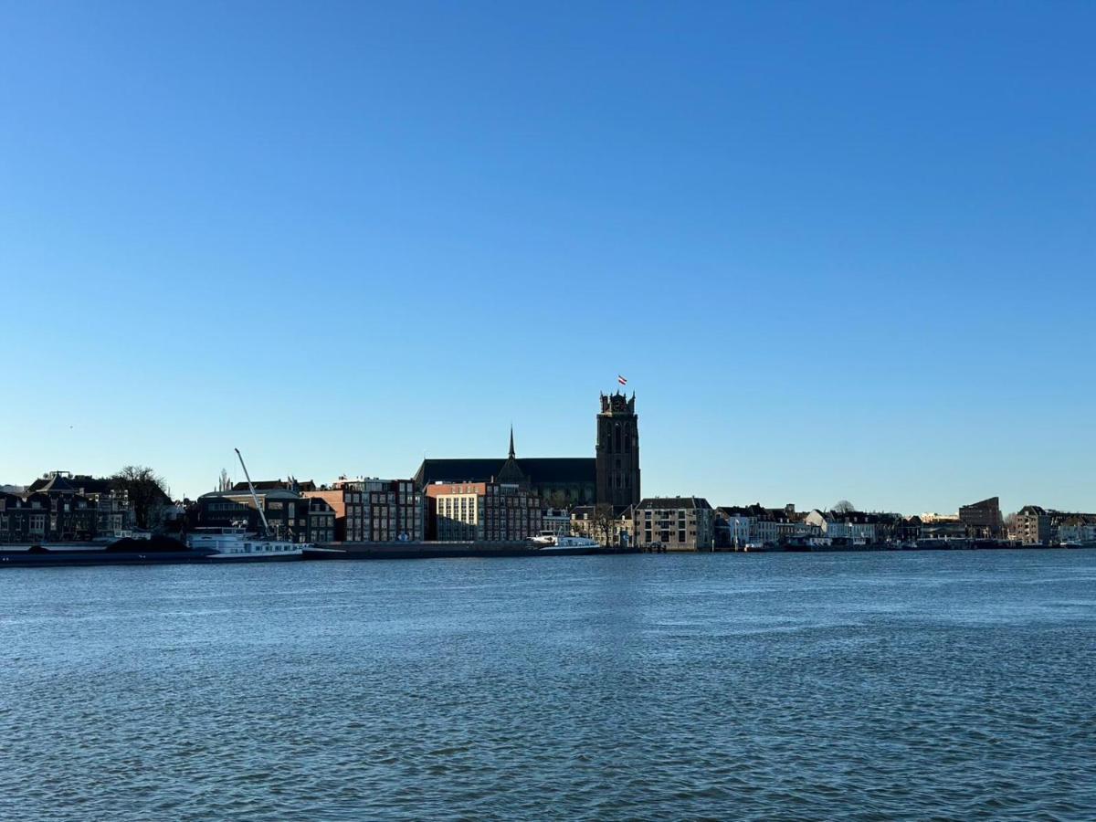 Studio Aan De Maas Lägenhet Zwijndrecht Exteriör bild